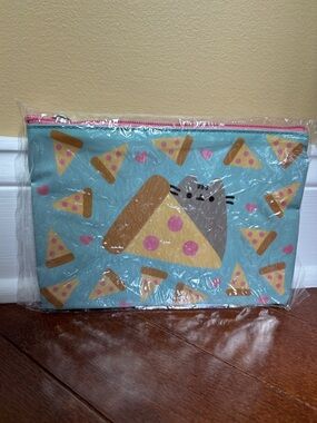 Pusheen Pizza Print Pouch